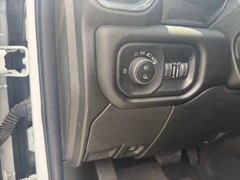 Used 2024 RAM 2500 Laramie w/ Safety Group AWD/4WD image 18