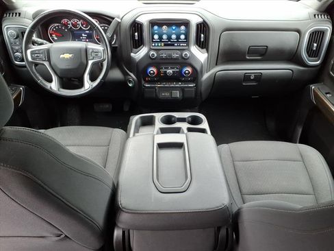 Used 2021 Chevrolet Silverado 1500 LT image 13