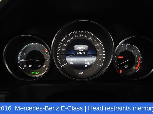 Used 2016 Mercedes-Benz E 400 4MATIC Sedan image 12