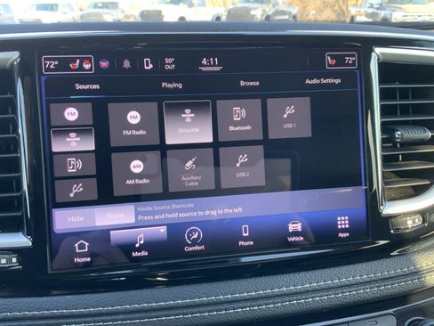 Used 2022 Chrysler Pacifica Touring-L image 37