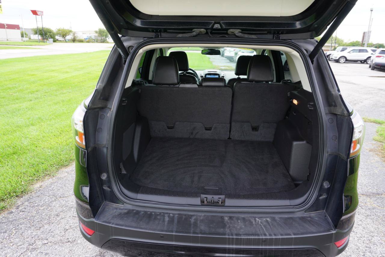 Used 2017 Ford Escape Titanium AWD/4WD image 21