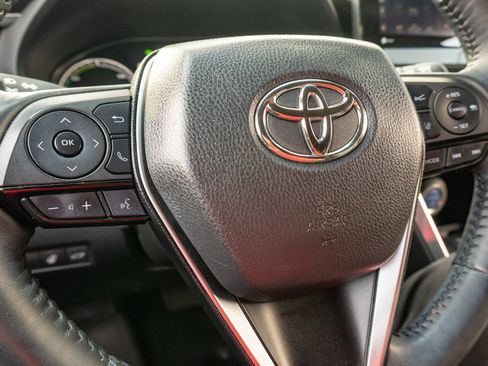 Used 2021 Toyota Venza Limited AWD/4WD image 32