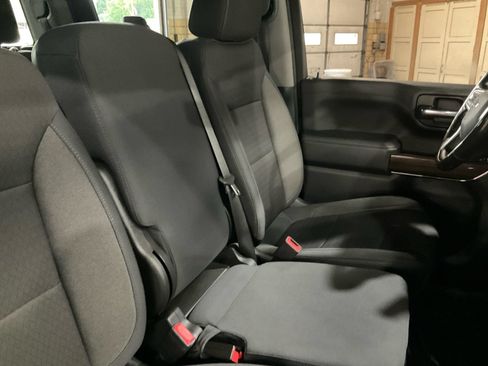 Used 2019 Chevrolet Silverado 1500 RST AWD/4WD image 30