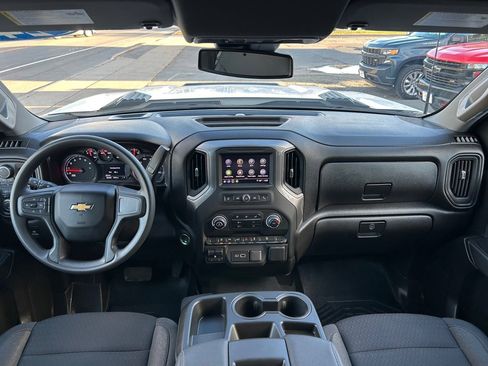 Used 2024 Chevrolet Silverado 2500 Custom w/ Custom Value Package image 31