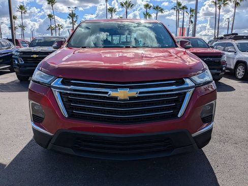 Used 2023 Chevrolet Traverse LT image 9