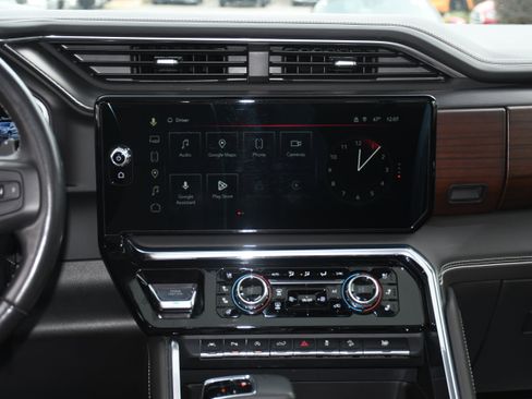 Used 2024 GMC Sierra 1500 Denali Ultimate image 19