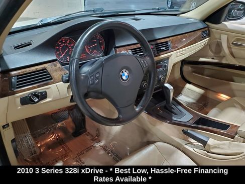 Used 2010 BMW 328i xDrive Sedan image 7
