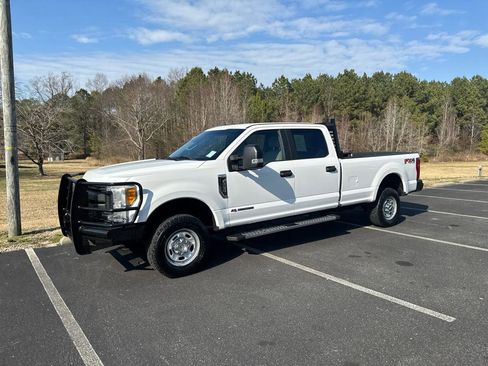 Used 2017 Ford F250 XL w/ Power Equipment Group image 13