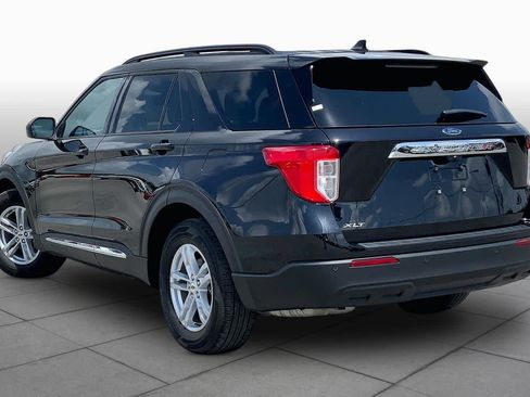 Certified 2024 Ford Explorer XLT RWD image 12