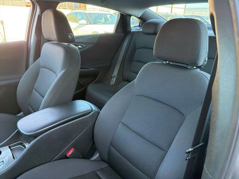 Used 2023 Chevrolet Malibu RS image 25