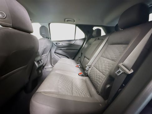 Used 2021 Chevrolet Equinox LT AWD/4WD image 25