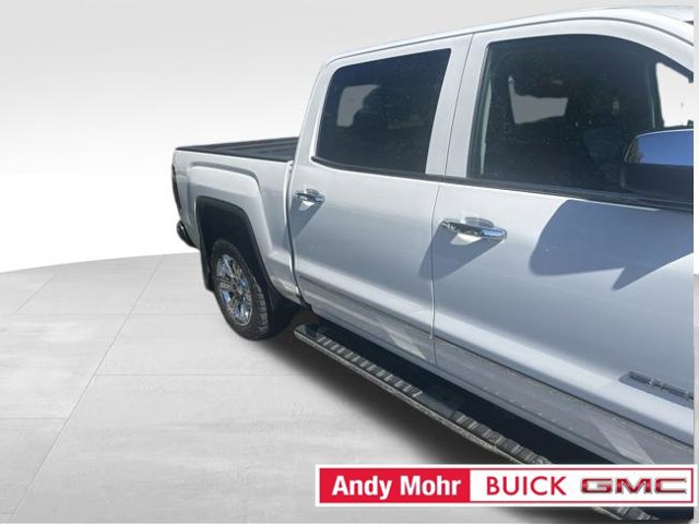 Used 2018 GMC Sierra 1500 SLT AWD/4WD image 4