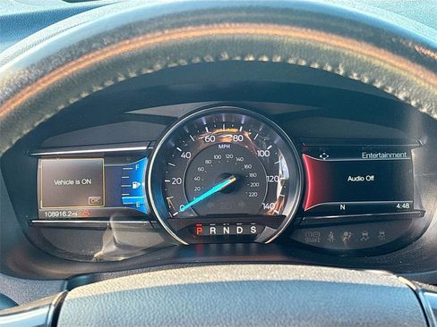 Used 2018 Ford Explorer XLT w/ Equipment Group 202A image 13