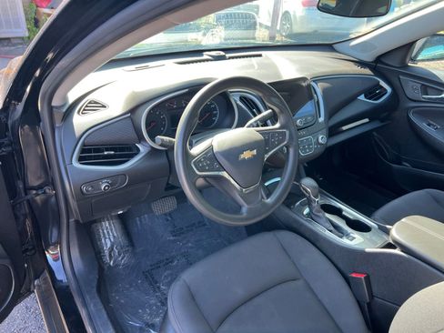 Used 2023 Chevrolet Malibu LT FWD image 18