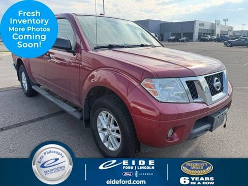 Used 2014 Nissan Frontier SV w/ SV Value Truck Package AWD/4WD image 1