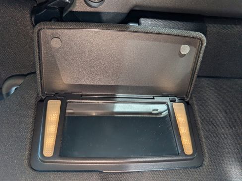 Used 2023 Chevrolet Corvette Stingray Preferred Cpe w/ 2LT image 38