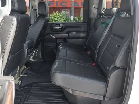 Used 2022 GMC Sierra 2500 Denali w/ Denali Ultimate Package AWD/4WD image 46