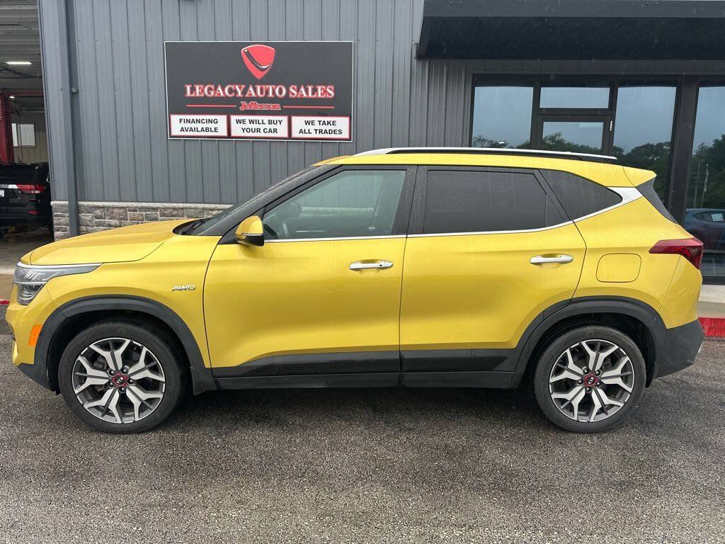 Used 2021 Kia Seltos SX w/ SX Sunroof Package AWD/4WD image 2