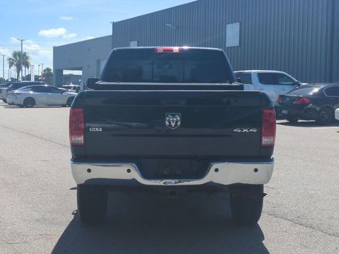 Used 2015 RAM 2500 SLT w/ Luxury Group AWD/4WD image 4