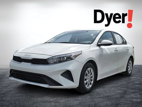 Used 2022 Kia Forte Sedan FWD image 9