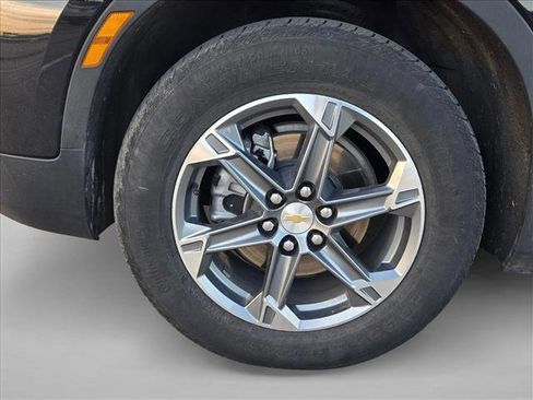 Used 2025 Chevrolet Blazer LT image 10