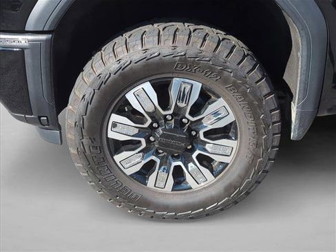 Used 2025 GMC Sierra 2500 Denali w/ Denali Reserve Package image 23