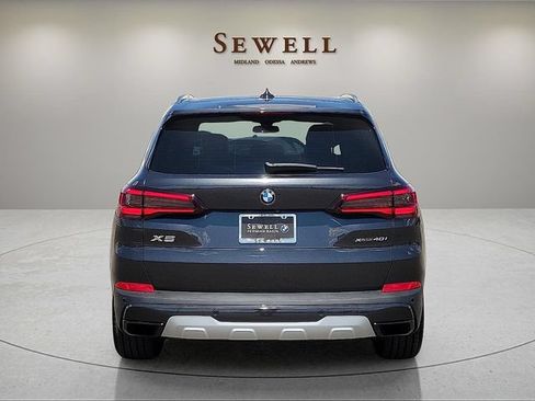 Used 2023 BMW X5 xDrive40i w/ Premium Package AWD/4WD image 4