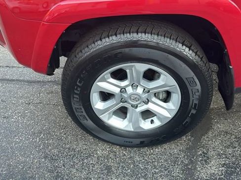 Used 2024 Toyota 4Runner SR5 image 36