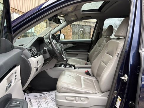 Used 2017 Honda Ridgeline RTL-E image 3