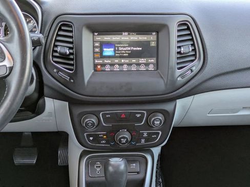 Used 2018 Jeep Compass Latitude w/ Popular Equipment Group image 22