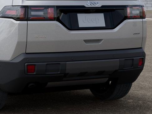New 2026 Jeep Cherokee Overland AWD/4WD image 13