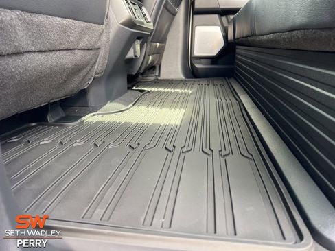 New 2025 Ford F150 Lariat w/ Equipment Group 502A High image 13