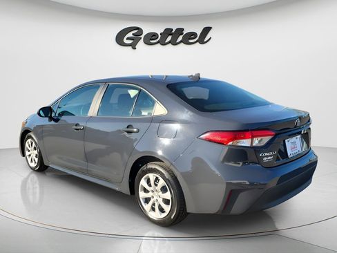 Used 2024 Toyota Corolla LE image 4