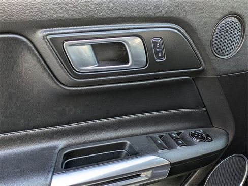 Used 2023 Ford Mustang Premium image 13