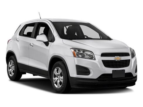 Used 2016 Chevrolet Trax LS FWD image 6