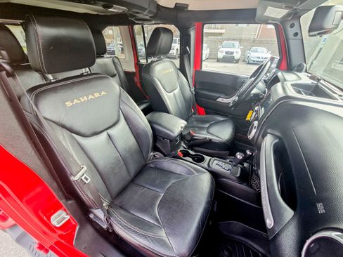 Used 2014 Jeep Wrangler Unlimited Sahara w/ Max Tow Package image 25