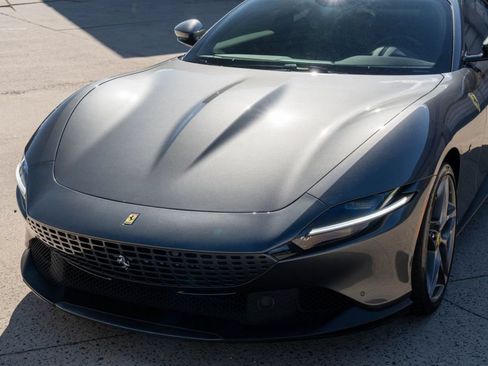 Used 2022 Ferrari Roma RWD image 10