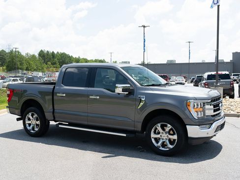 Used 2021 Ford F150 Lariat AWD/4WD image 12
