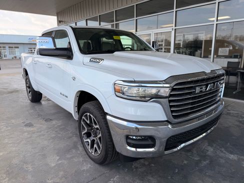 New 2026 RAM 1500 Laramie w/ Trailer Tow Group AWD/4WD image 4