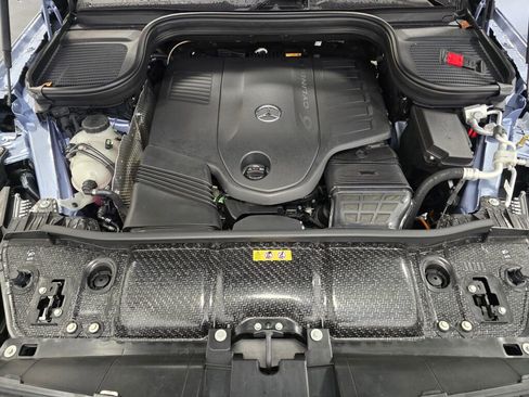 New 2026 Mercedes-Benz GLS 450 4MATIC image 10