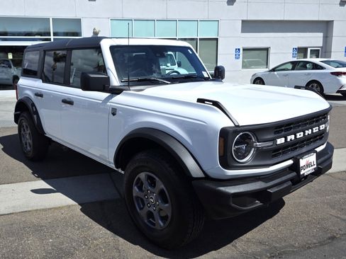 Used 2025 Ford Bronco Big Bend AWD/4WD image 6
