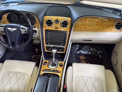 Used 2013 Bentley Continental GT image 27