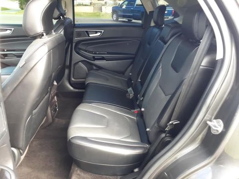 Used 2018 Ford Edge Titanium w/ Equipment Group 301A image 18
