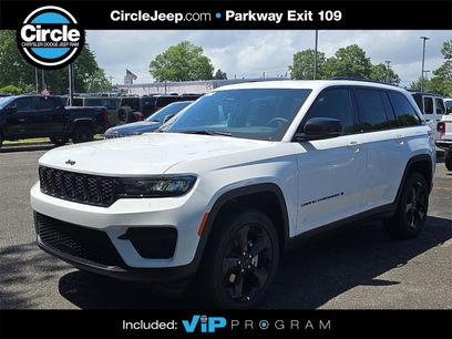 New 2025 Jeep Grand Cherokee Altitude