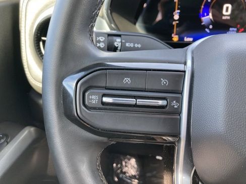 Used 2023 Chevrolet Colorado LT w/ LT Convenience Package II image 18