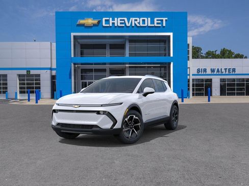 New 2026 Chevrolet Equinox EV LT image 8