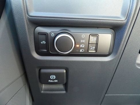 Used 2024 Ford F150 XL AWD/4WD image 24