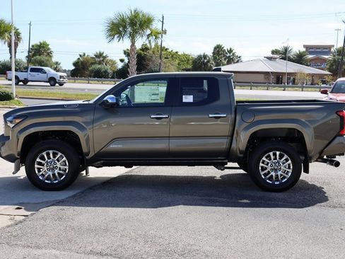 New 2025 Toyota Tacoma Limited image 5