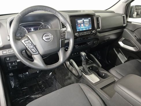 Used 2023 Nissan Frontier SV w/ SV Convenience Package AWD/4WD image 8