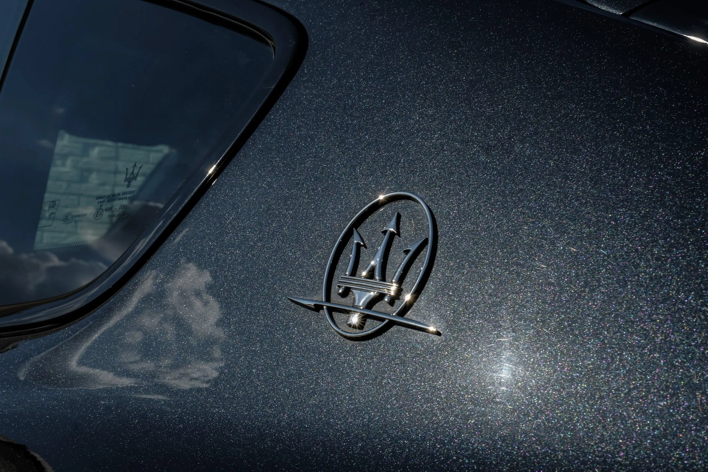Used 2021 Maserati Levante AWD/4WD image 61